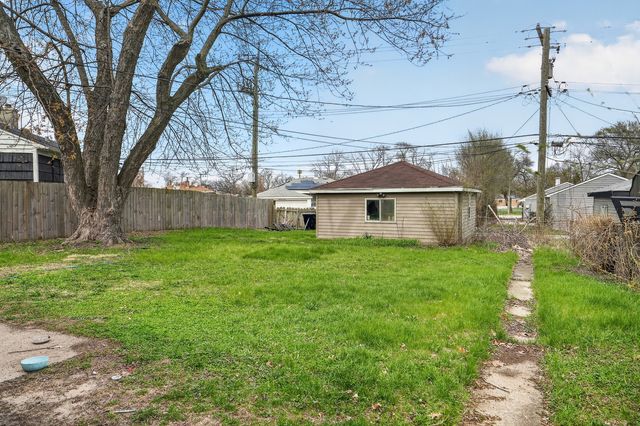 14631 Lincoln Avenue, Dolton, IL 60419