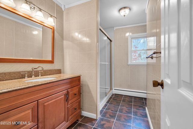 50 Cliffside Drive, Toms River, NJ 08755