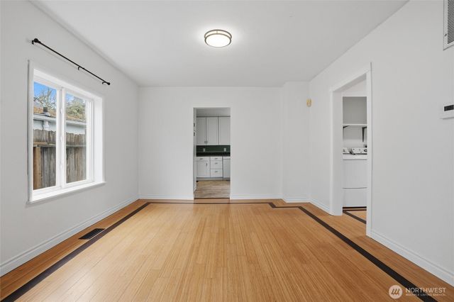 403 S Lafayette Avenue, Bremerton, WA 98312