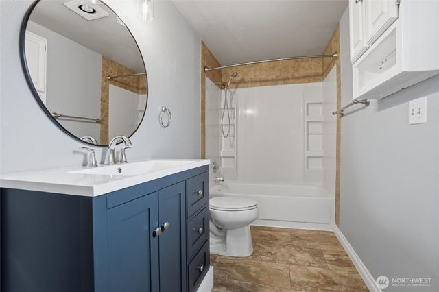 403 S Lafayette Avenue, Bremerton, WA 98312