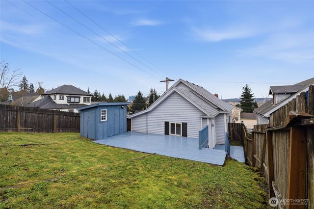 403 S Lafayette Avenue, Bremerton, WA 98312