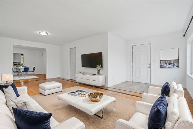 403 S Lafayette Avenue, Bremerton, WA 98312