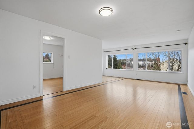 403 S Lafayette Avenue, Bremerton, WA 98312