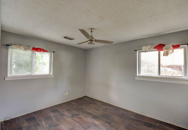 2004 Christine Avenue, Bossier City, LA 71112