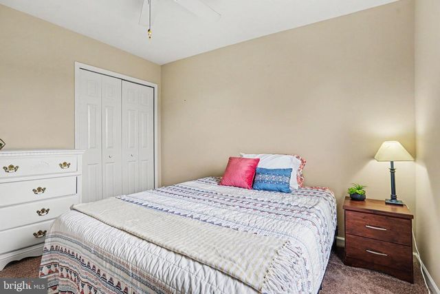 2252 IONOFF RD, Harrisburg, PA 17110