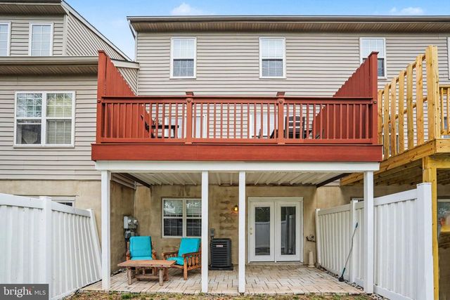 2252 IONOFF RD, Harrisburg, PA 17110