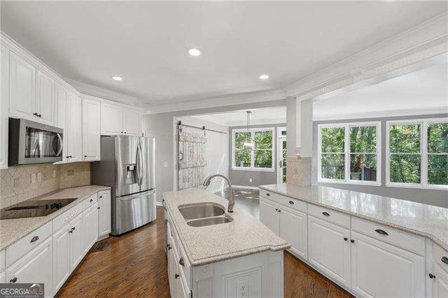 6185 Masters Club Drive, Suwanee, GA 30024