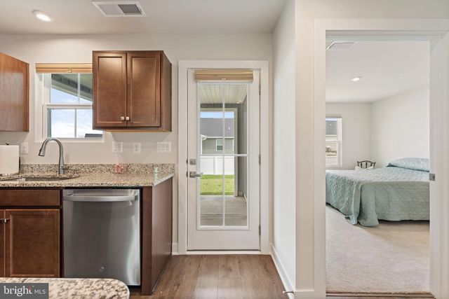 84 DUNSTER ST, Martinsburg, WV 25405