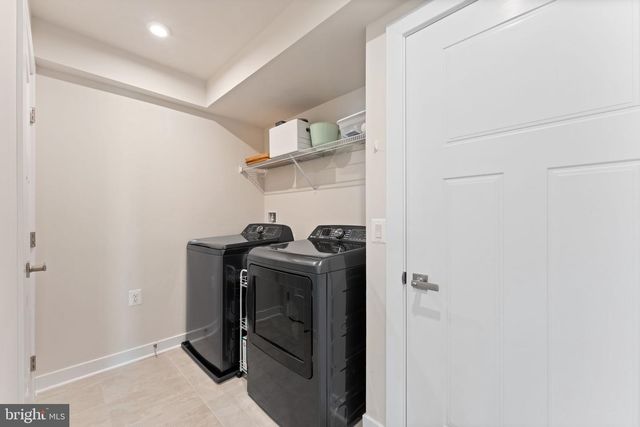 84 DUNSTER ST, Martinsburg, WV 25405