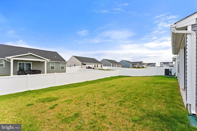84 DUNSTER ST, Martinsburg, WV 25405
