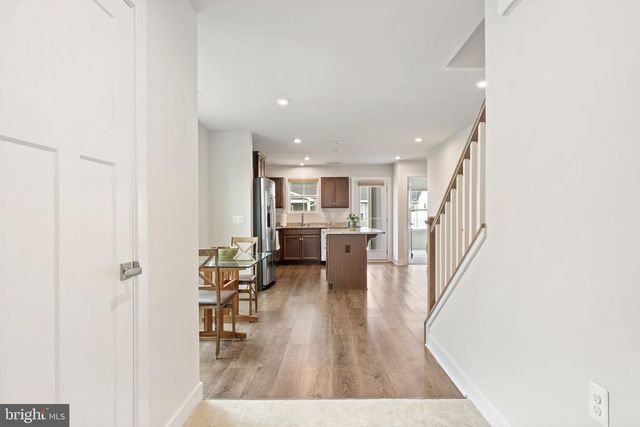 84 DUNSTER ST, Martinsburg, WV 25405