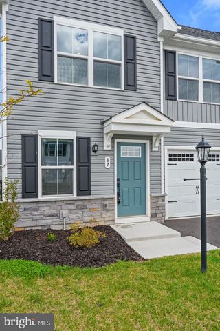 84 DUNSTER ST, Martinsburg, WV 25405
