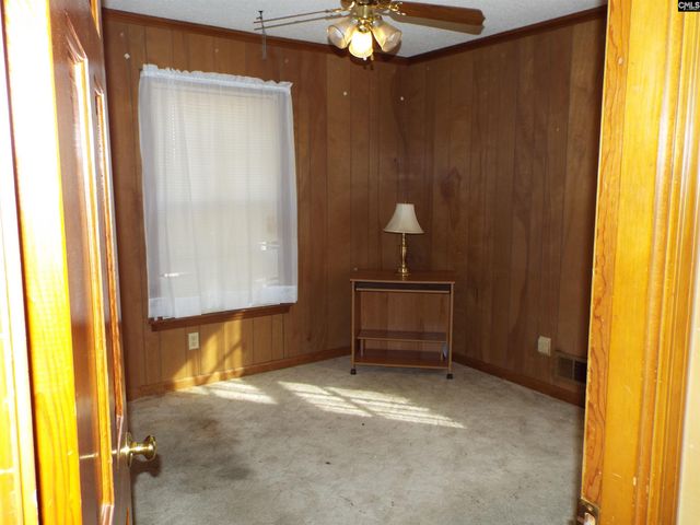 586 Beverly Hills Road Street, Camden, SC 29020