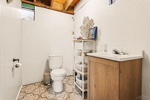 5335 Glenfield Drive, Saginaw Twp, MI 48638