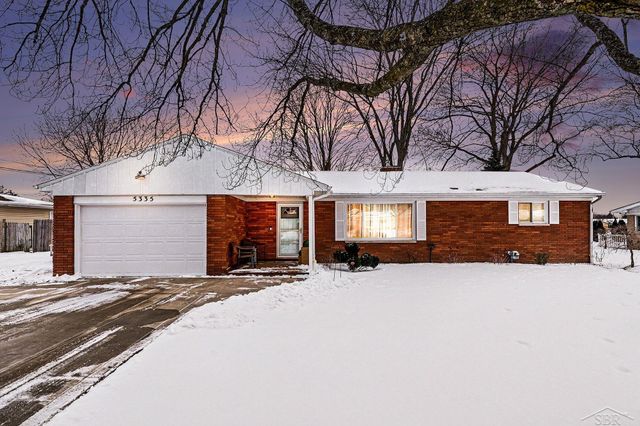 5335 Glenfield Drive, Saginaw Twp, MI 48638