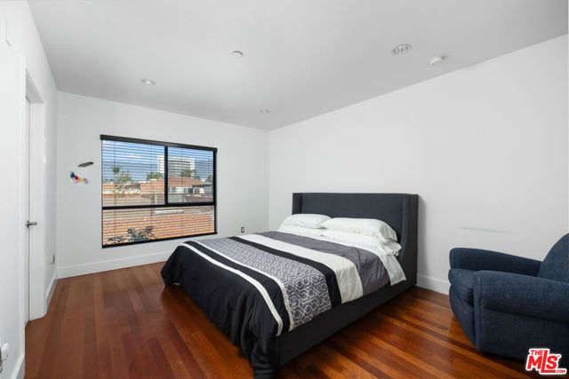 159 W Green Street 304A, Pasadena, CA 91105