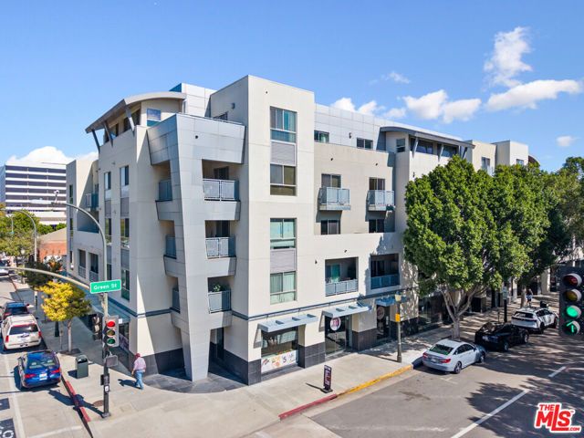 159 W Green Street 304A, Pasadena, CA 91105