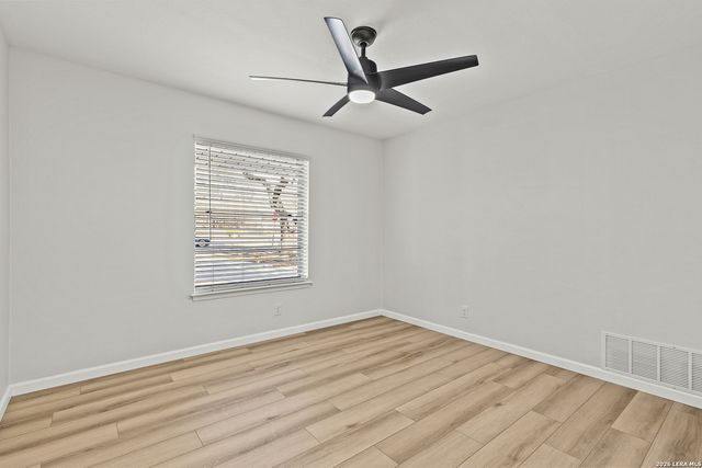 6526 Forest Grove, San Antonio, TX 78240