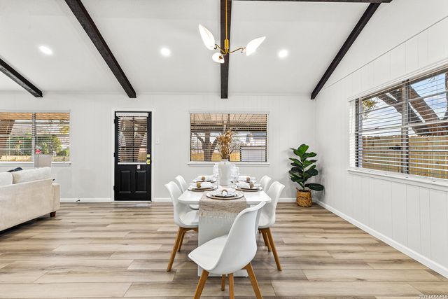 6526 Forest Grove, San Antonio, TX 78240