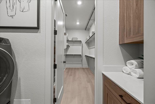 216 Firethorn CV, Marble Falls, TX 78654