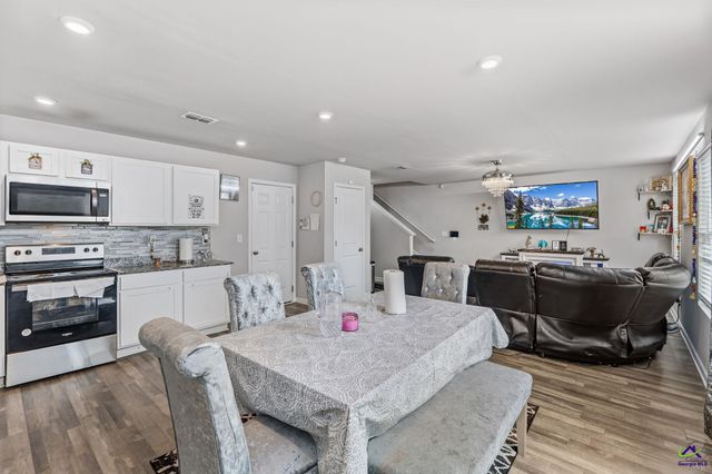 124 Poplar Pass, Macon, GA 31210