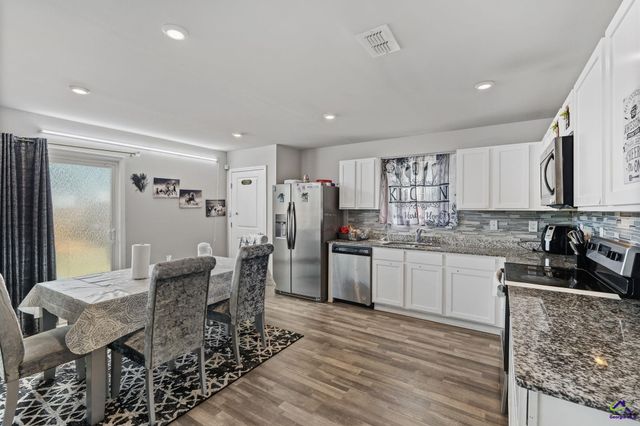 124 Poplar Pass, Macon, GA 31210