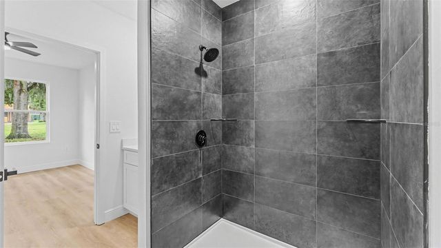 519 N 6TH STREET, Haines City, FL 33844