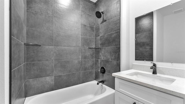 519 N 6TH STREET, Haines City, FL 33844