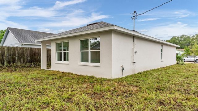 519 N 6TH STREET, Haines City, FL 33844