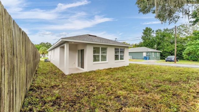 519 N 6TH STREET, Haines City, FL 33844