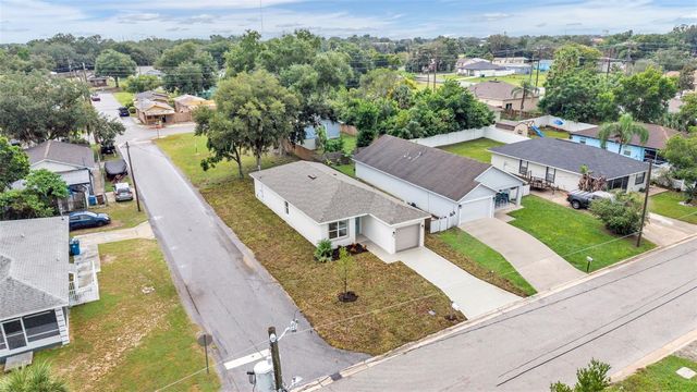519 N 6TH STREET, Haines City, FL 33844