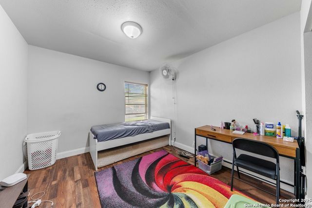 7131 apache, Converse, TX 78109