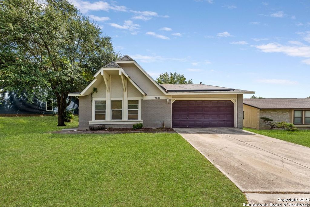 7131 apache, Converse, TX 78109