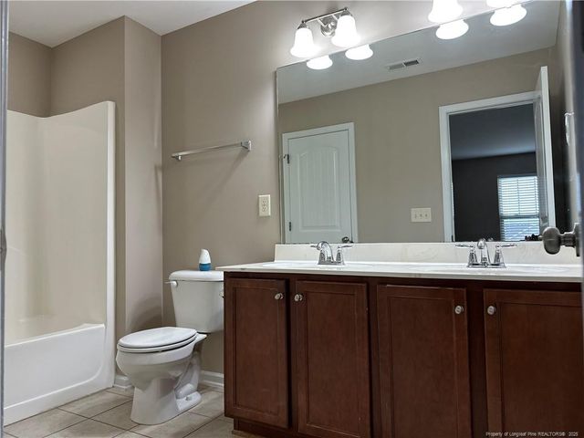 743 Shoals Lake Drive, Fuquay Varina, NC 27526