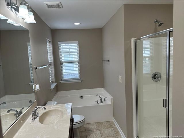 743 Shoals Lake Drive, Fuquay Varina, NC 27526