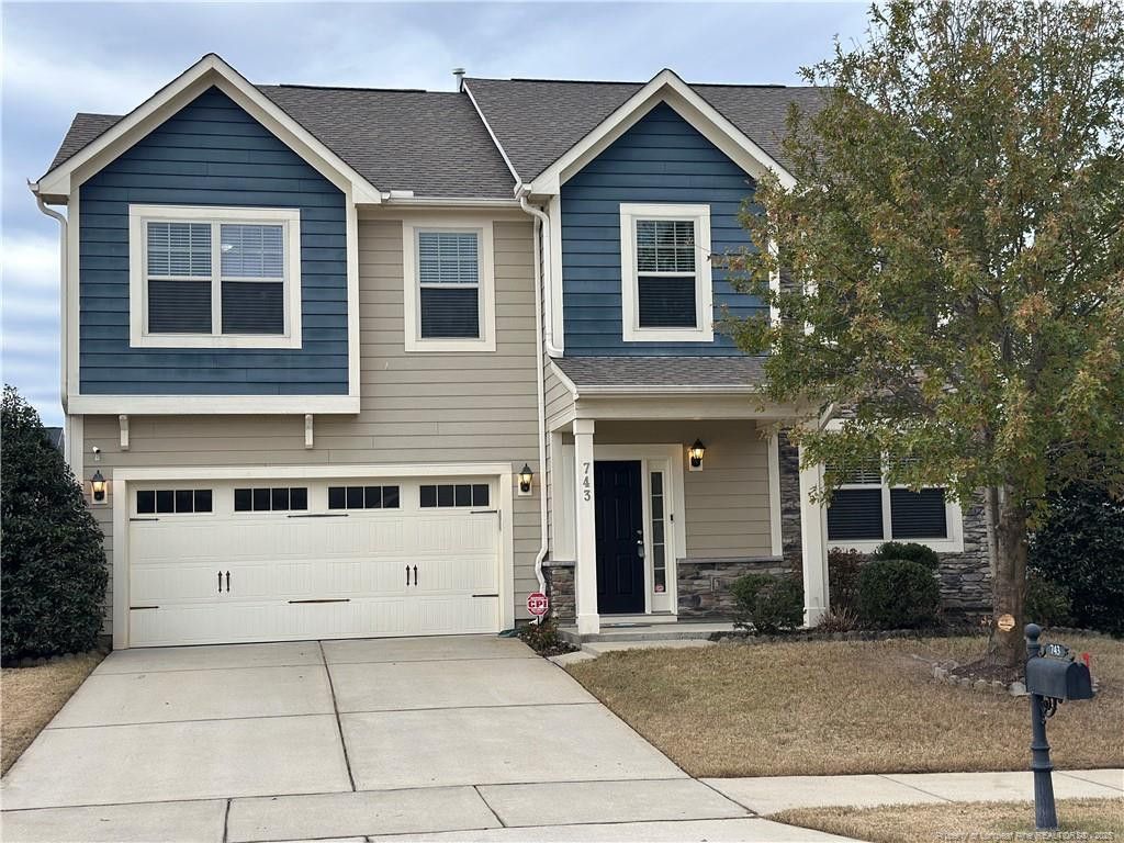 743 Shoals Lake Drive, Fuquay Varina, NC 27526