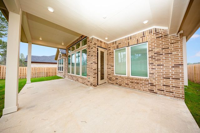 41422 Threadgill Way, Montgomery, TX 77316