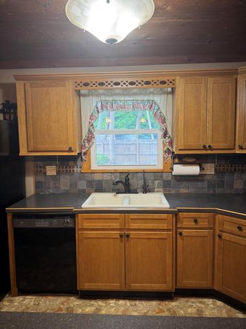 9636 SW Adams Street, Okeechobee, FL 34974