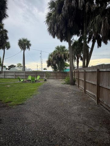 9636 SW Adams Street, Okeechobee, FL 34974