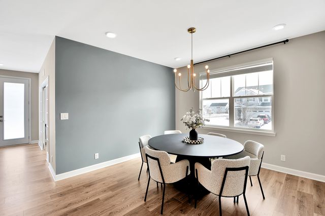 2 Potter Court, Hawthorn Woods, IL 60047