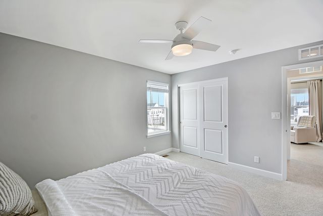 2 Potter Court, Hawthorn Woods, IL 60047