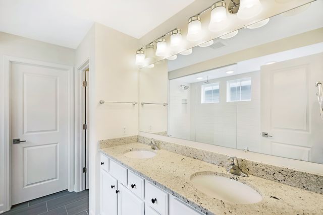 2 Potter Court, Hawthorn Woods, IL 60047