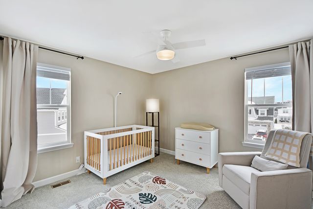 2 Potter Court, Hawthorn Woods, IL 60047