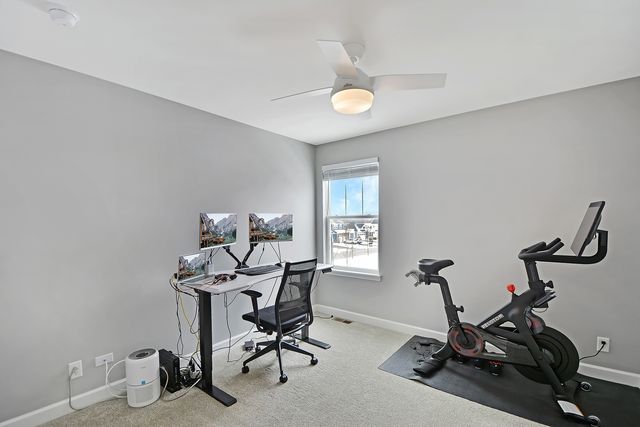 2 Potter Court, Hawthorn Woods, IL 60047