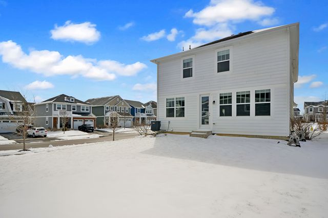 2 Potter Court, Hawthorn Woods, IL 60047