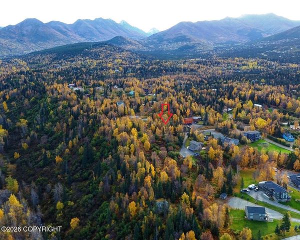 L2B Goldenview Drive, Anchorage, AK 99516