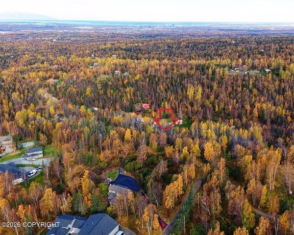 L2B Goldenview Drive, Anchorage, AK 99516