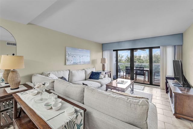 1401 N Riverside Drive 503, Pompano Beach, FL 33062