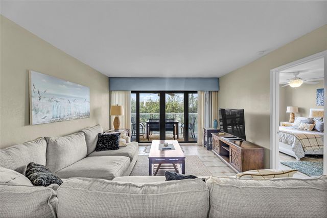 1401 N Riverside Drive 503, Pompano Beach, FL 33062