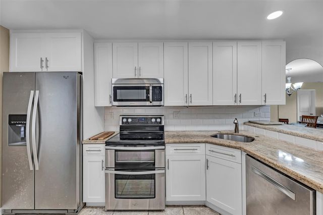 1401 N Riverside Drive 503, Pompano Beach, FL 33062